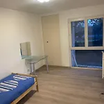 Apartment Superbe Spacieux Avec Parking Et Jardin Prive