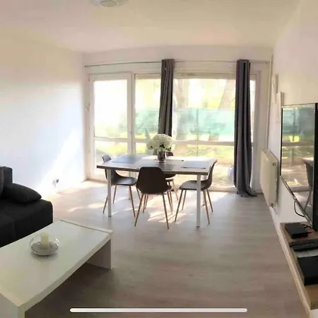 Apartamento Superbe Spacieux Avec Parking Et Jardin Prive